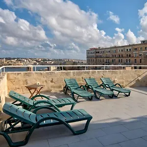 Vallettastay - Lucky Star Two Bedroom 303 Apartment