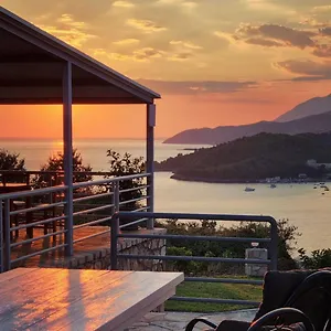 Belvedere & Apartamento Himarë